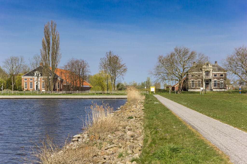 Fietsen door Groningen en ontdek het Oldambtmeer