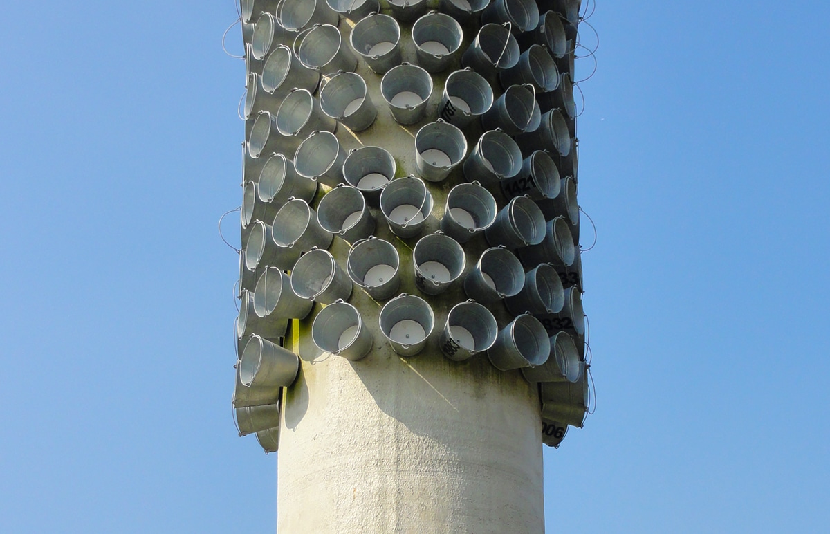 Monument de emmer van toen is de buis van nu