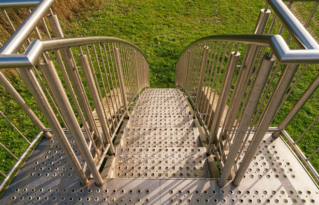 Detail trap van uitkijkpunt Het Balkon